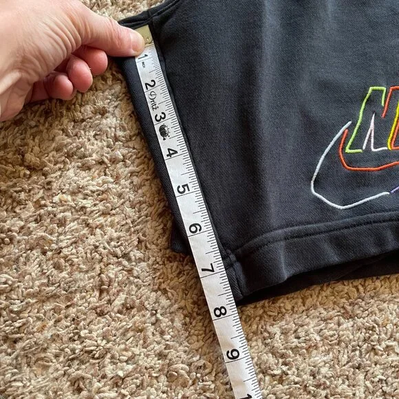 Nike Men’s Black Fleece Athletic Shorts - Size Medium - Multi-Color Logo - Picture 5 of 9